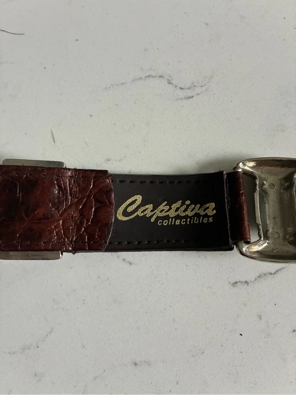 Women’s Brown Leather captiva Belt with Silver Accents